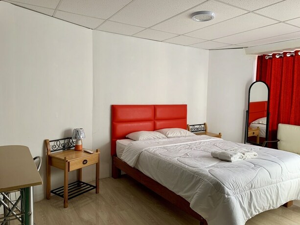 Imagen de la habitación del Hotel Plateros, Santiago. Foto 23