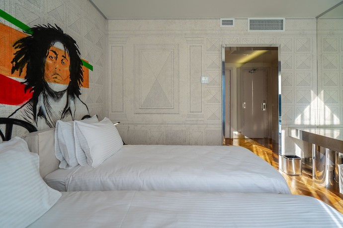 Imagen de la habitación del Hotel Platforma Design. Foto 5