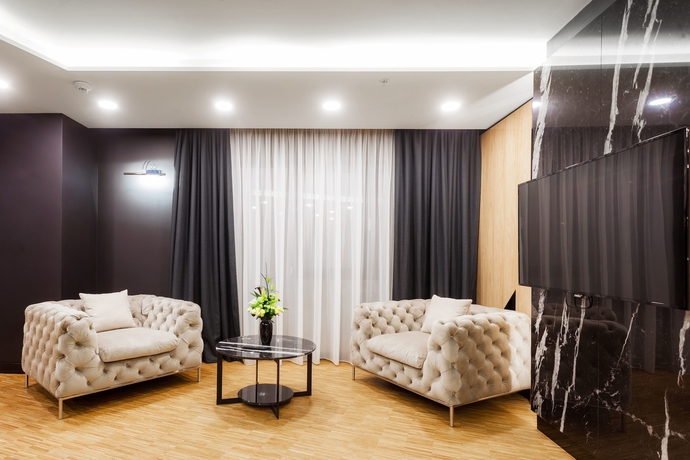 Imagen de los interiores del Hotel Platinia. Foto 17