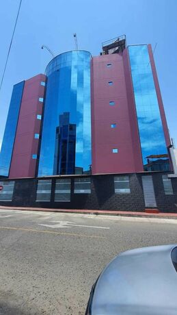 Imagen general del Hotel Platinium, Tacna. Foto 2