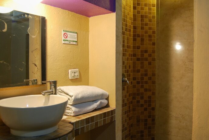Imagen general del Hotel Platino, Monterrey. Foto 3