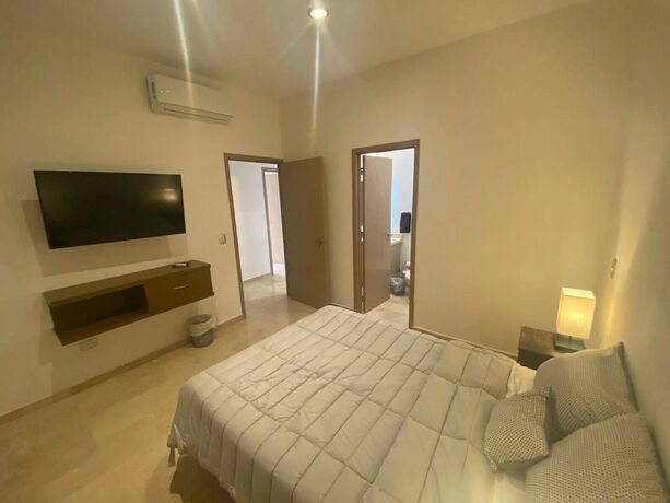 Imagen general del Hotel Platino P407 ByTrvl2hm. Foto 6