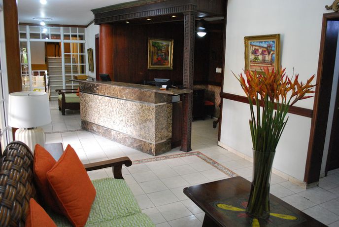 Imagen de los interiores del Hotel Platino and Casino. Foto 20