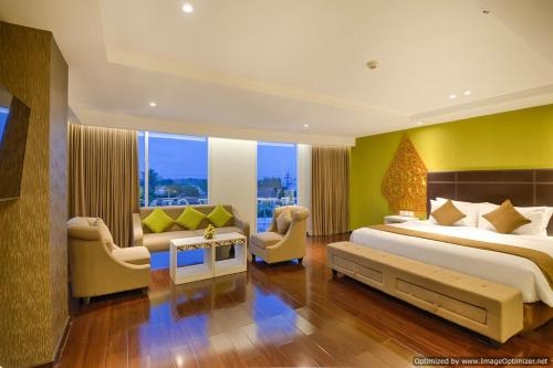 Imagen general del Hotel Platinum Adisucipto and Conference. Foto 3