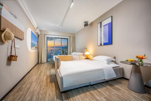 Imagen de la habitación del Hotel Platinum Century. Foto 19