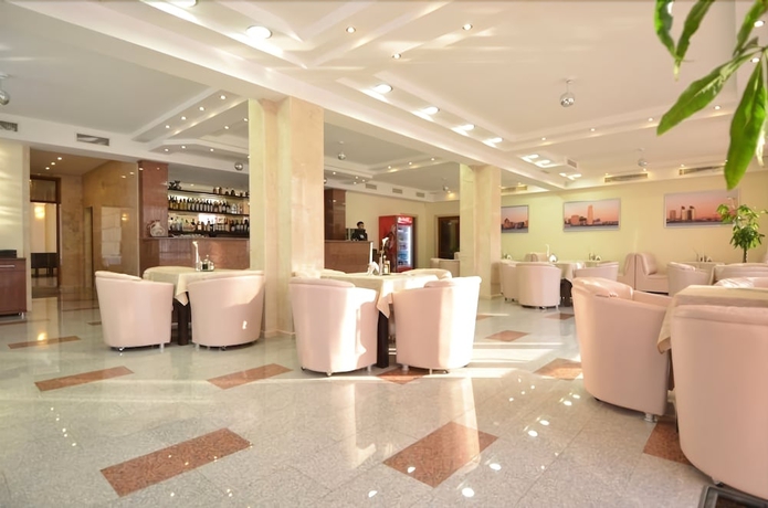 Imagen del bar/restaurante del Hotel Platinum, Chisinau. Foto 3