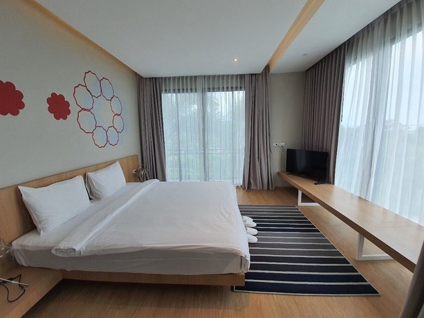 Imagen de la habitación del Hotel Platinum Hotel. Foto 2