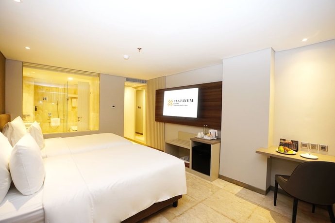 Imagen de la habitación del Hotel Platinum Jimbaran Beach Bali. Foto 6