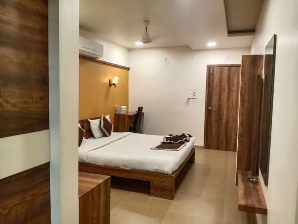 Imagen de la habitación del Hotel Platinum, Junagadh. Foto 7
