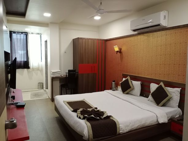 Imagen de la habitación del Hotel Platinum, Junagadh. Foto 11