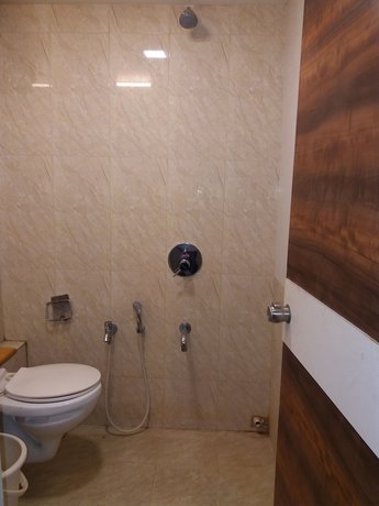 Imagen de la habitación del Hotel Platinum, Junagadh. Foto 13