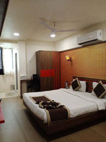 Imagen de la habitación del Hotel Platinum, Junagadh. Foto 14