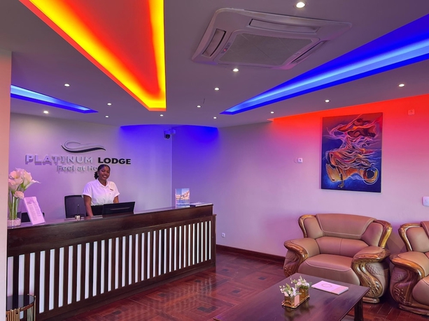 Imagen de los interiores del Hotel Platinum Lodge. Foto 15