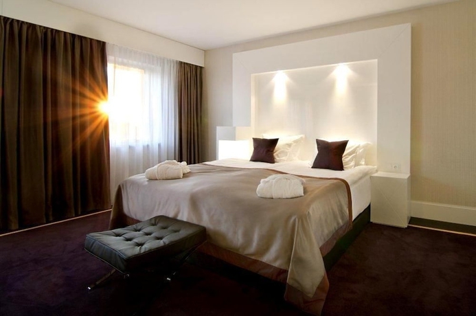 Imagen de la habitación del Hotel Platinum Palace Boutique and Spa. Foto 3