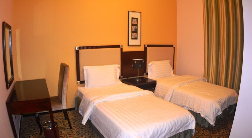 Imagen de la habitación del Hotel Platinum Park. Foto 5