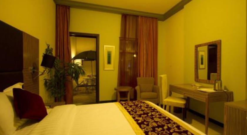 Imagen de la habitación del Hotel Platinum Park. Foto 7