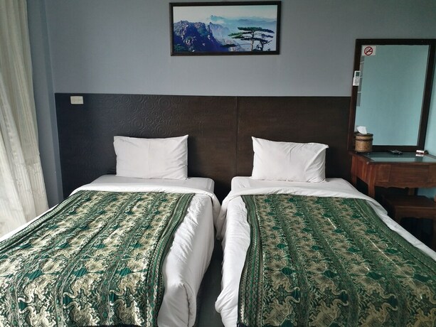 Imagen de la habitación del Hotel Platinum Place. Foto 18