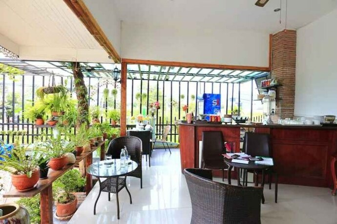 Imagen de los interiores del Hotel Platinum Place. Foto 36