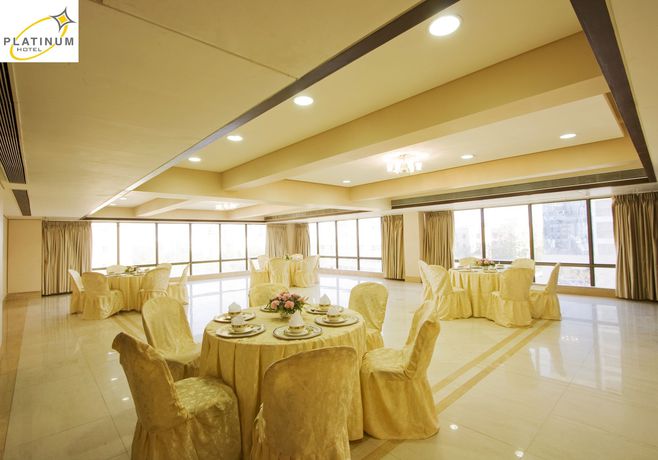 Imagen de los interiores del Hotel Platinum Residency. Foto 15