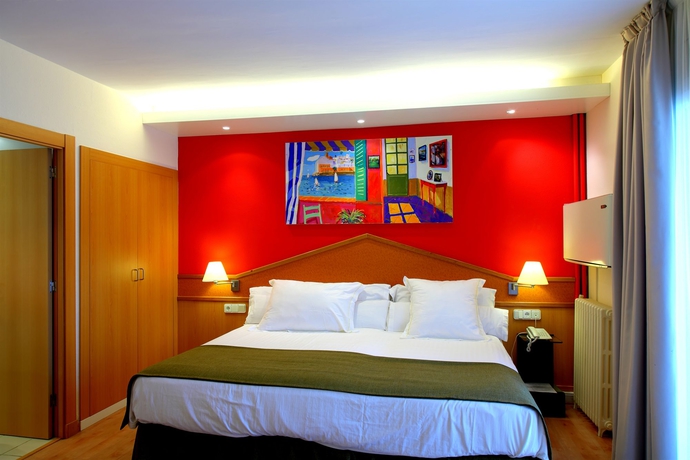 Imagen de la habitación del Hotel Platjador. Foto 6