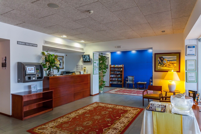 Imagen de los interiores del Hotel Platjador. Foto 14