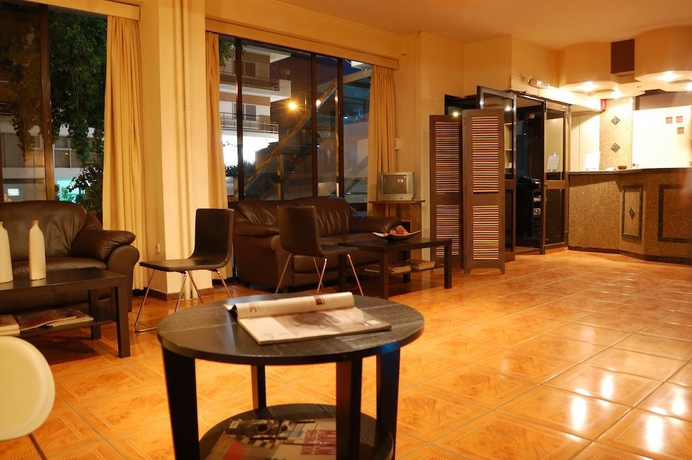 Imagen general del Hotel Platon. Foto 5