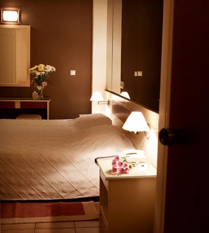 Imagen general del Hotel Platon. Foto 11