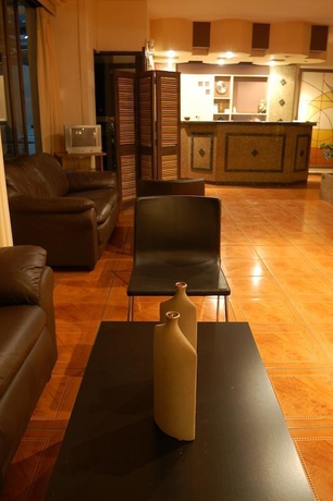 Imagen general del Hotel Platon. Foto 12