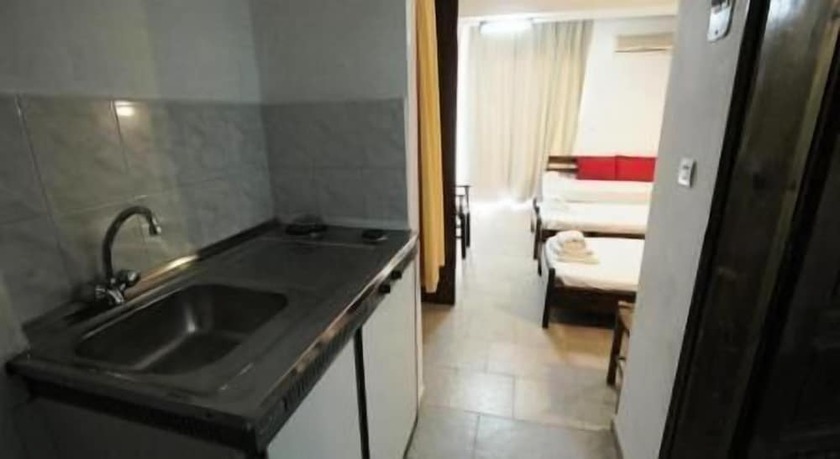 Imagen de la habitación del Hotel Platon, Rodas. Foto 11
