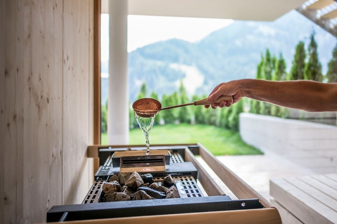 Imagen de la piscina del Hotel Platz. Foto 18