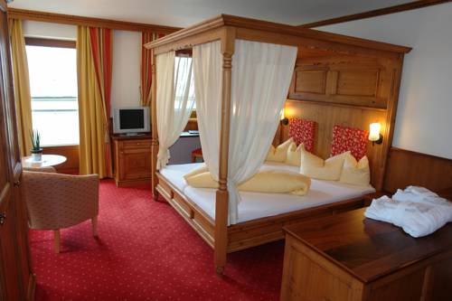 Imagen de la habitación del Hotel Platzer Superior. Foto 6