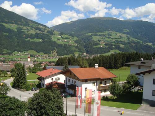 Imagen de la habitación del Hotel Platzlhof - Mein Im Zillertal. Foto 5