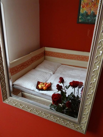 Imagen de la habitación del Hotel Plauter K&uacute;ria. Foto 3