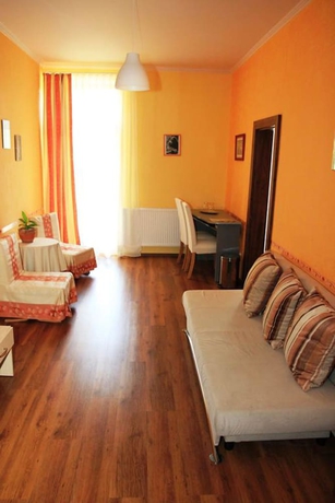 Imagen de la habitación del Hotel Plauter K&uacute;ria. Foto 5