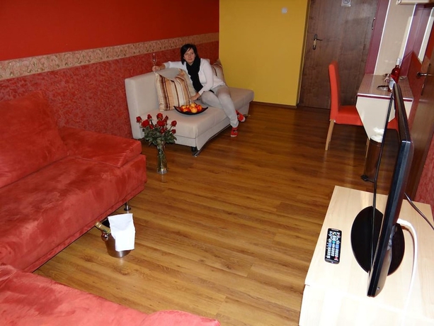 Imagen de la habitación del Hotel Plauter K&uacute;ria. Foto 8