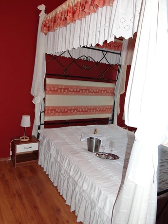 Imagen de la habitación del Hotel Plauter K&uacute;ria. Foto 13