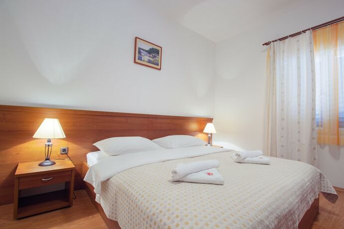 Imagen general del Hotel Plava Laguna. Foto 4