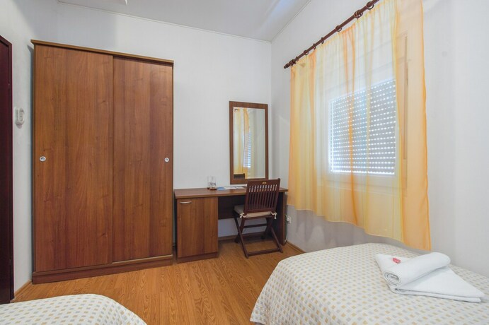 Imagen de la habitación del Hotel Plava Laguna. Foto 23