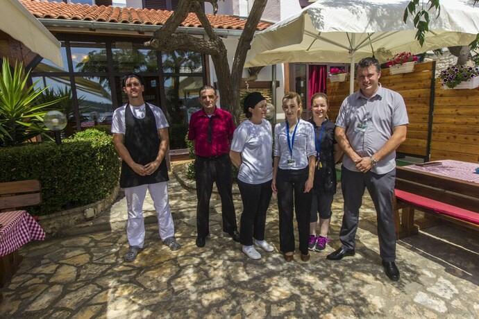 Imagen de los interiores del Hotel Plava Laguna. Foto 34