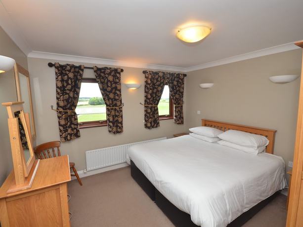 Imagen de la habitación del Hotel Plawsworth Aparthotel. Foto 19