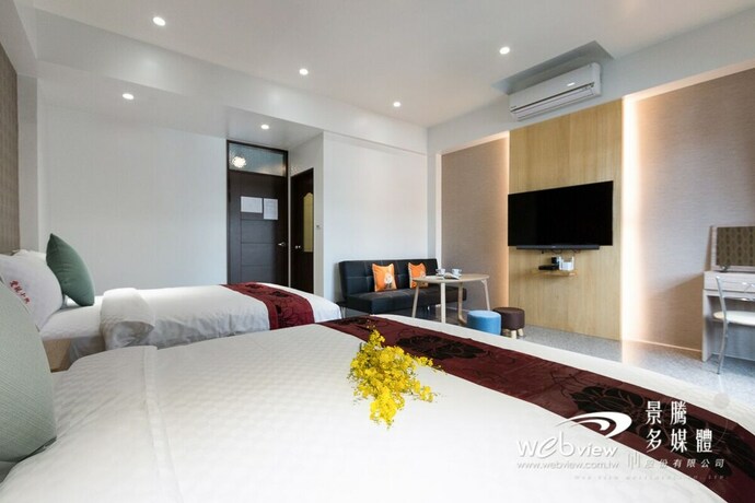 Imagen de la habitación del Hotel Play Inn. Foto 32