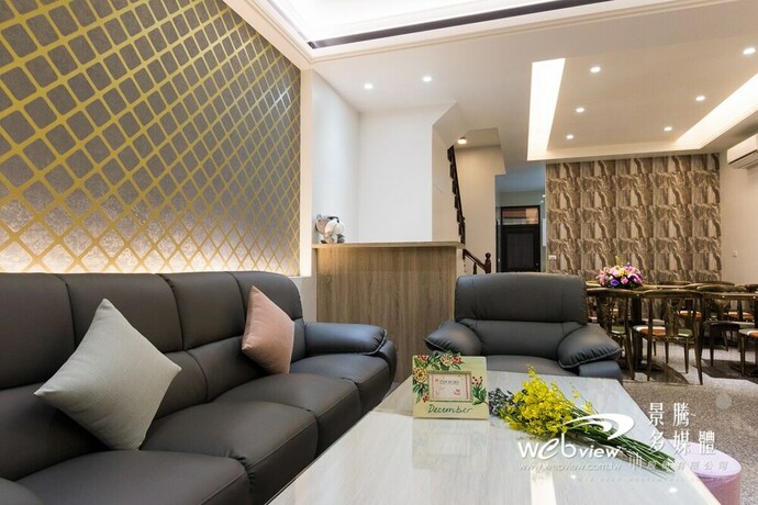 Imagen de los interiores del Hotel Play Inn. Foto 33