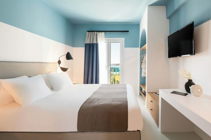 Imagen de la habitación del Hotel Play Paros. Foto 13