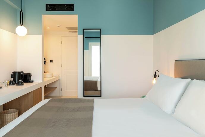 Imagen de la habitación del Hotel Play Paros. Foto 14