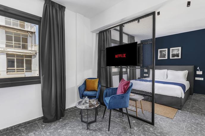 Imagen de la habitación del Hotel Play Theatrou Athens. Foto 3