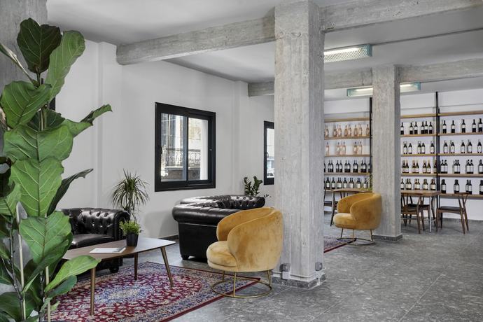 Imagen de los interiores del Hotel Play Theatrou Athens. Foto 12