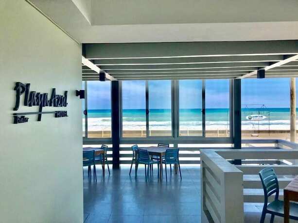 Imagen general del Hotel Playa Azul Baler. Foto 7