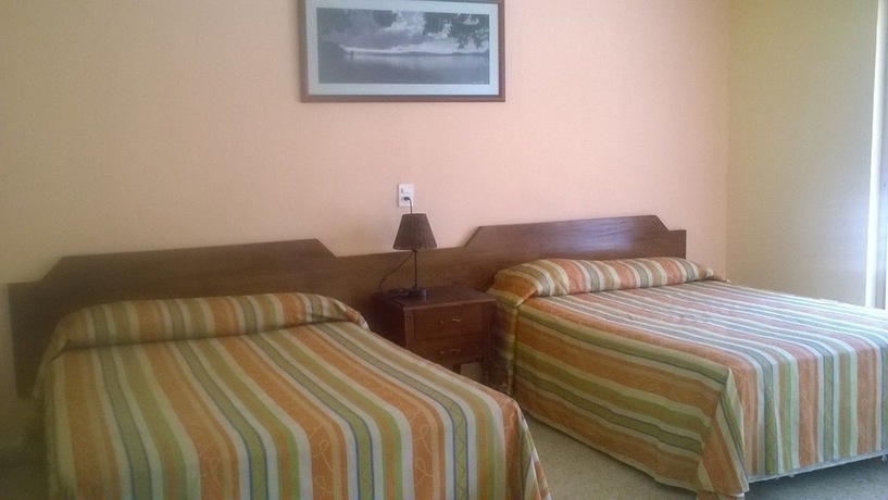 Imagen de la habitación del Hotel Playa Azul. Foto 18