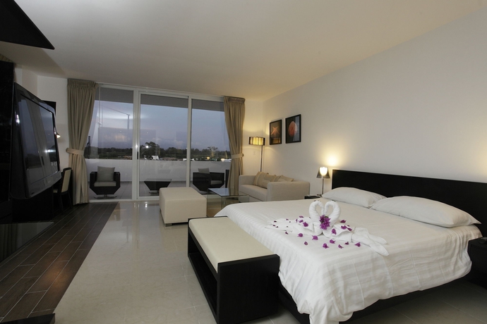 Imagen de la habitación del Hotel Playa Blanca Beach Resort - All Inclusive. Foto 4