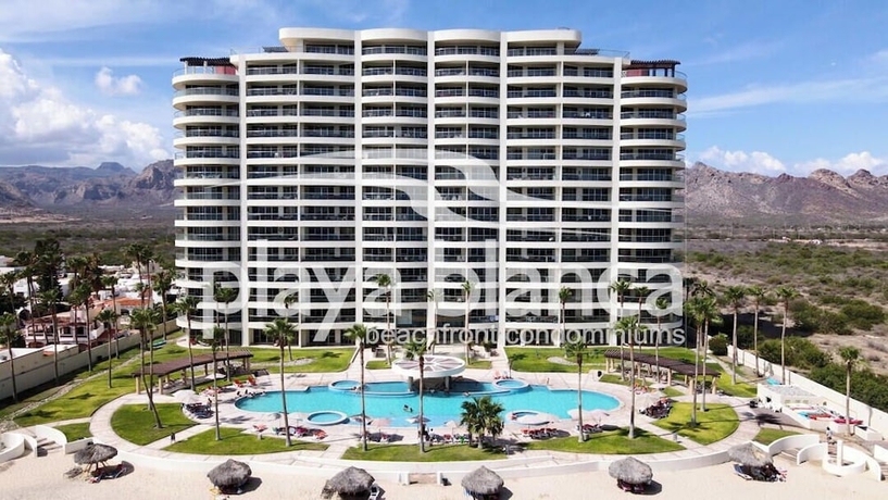 Imagen general del Hotel Playa Blanca Premier Resort I. Foto 1
